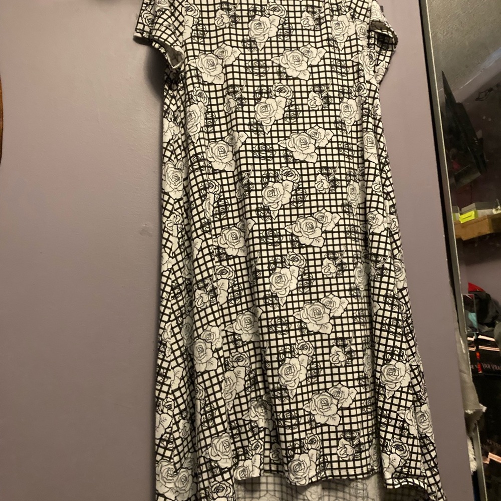 Lularoe Carly dress